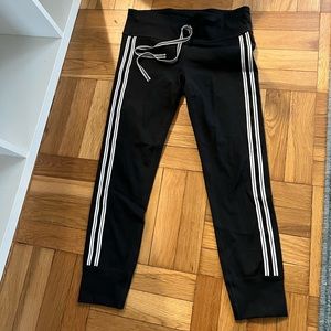 Gap cropped legging